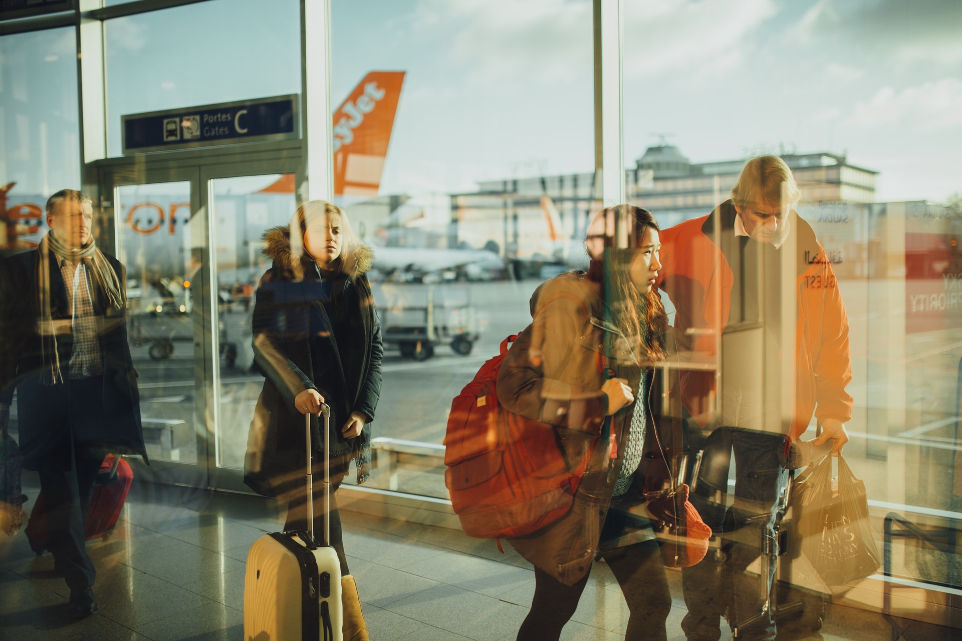 So überbrückst du lange Weile am Flughafen